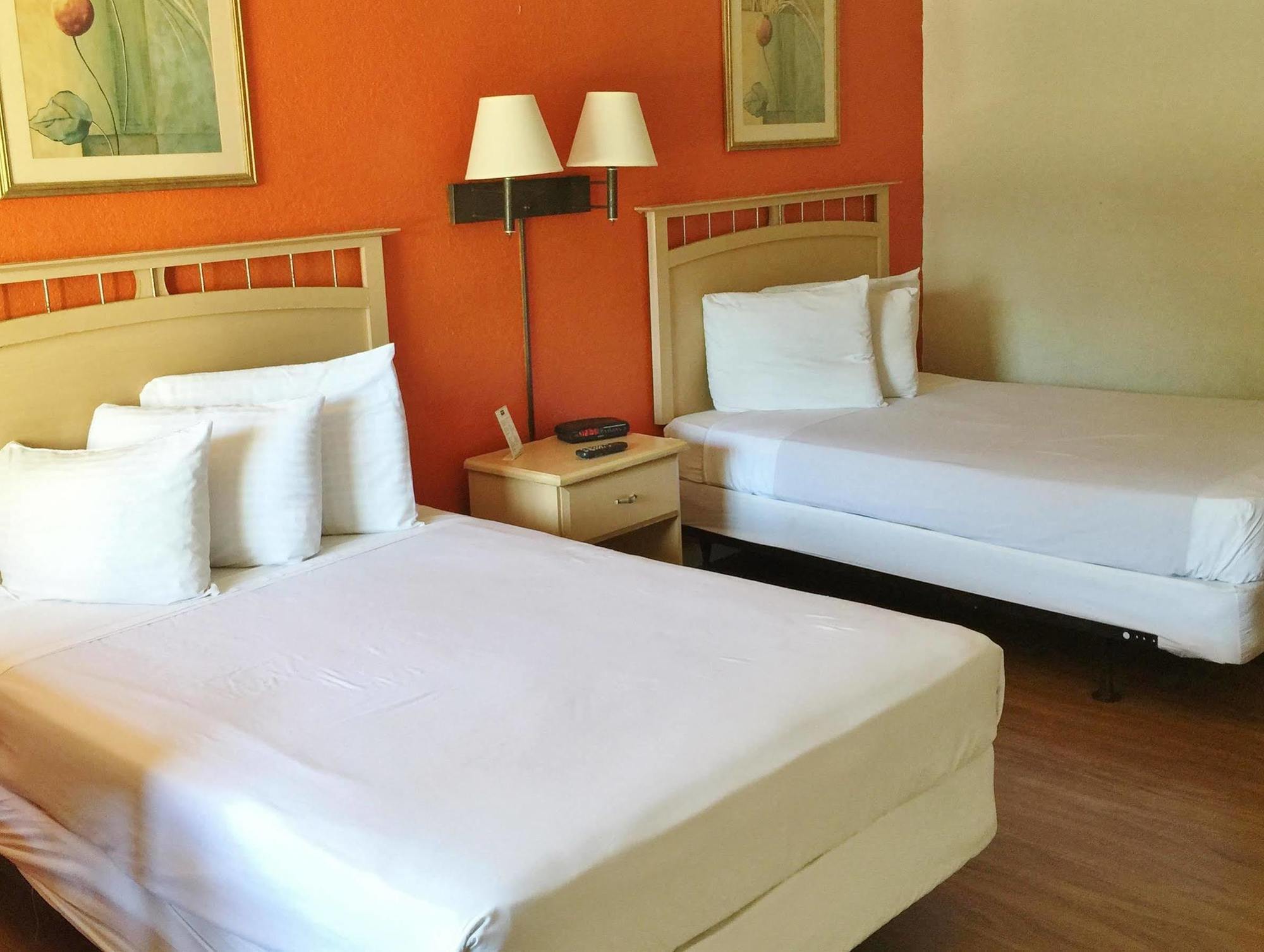 Country Hearth Inn- Kissimmee Dış mekan fotoğraf