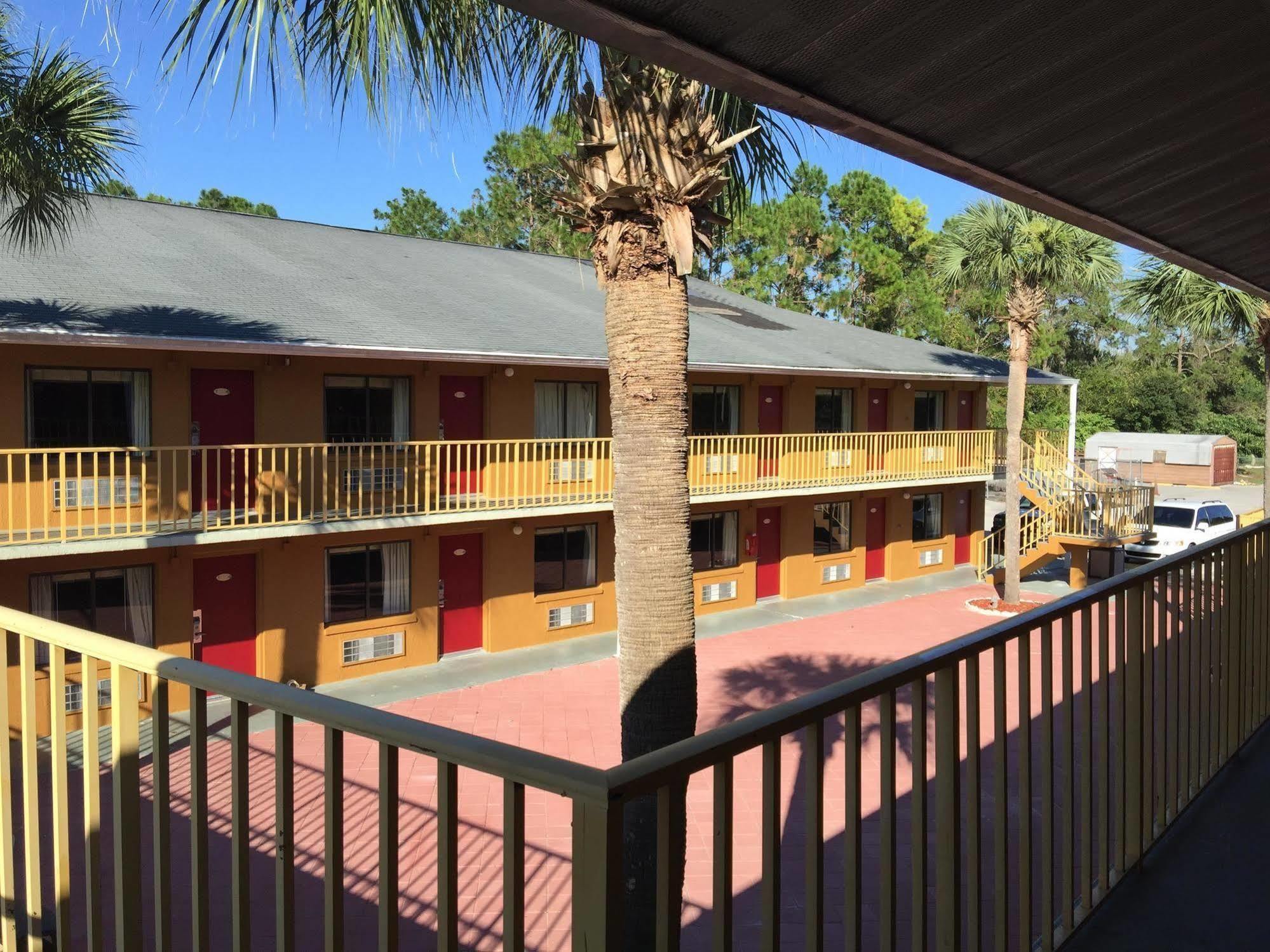 Country Hearth Inn- Kissimmee Dış mekan fotoğraf