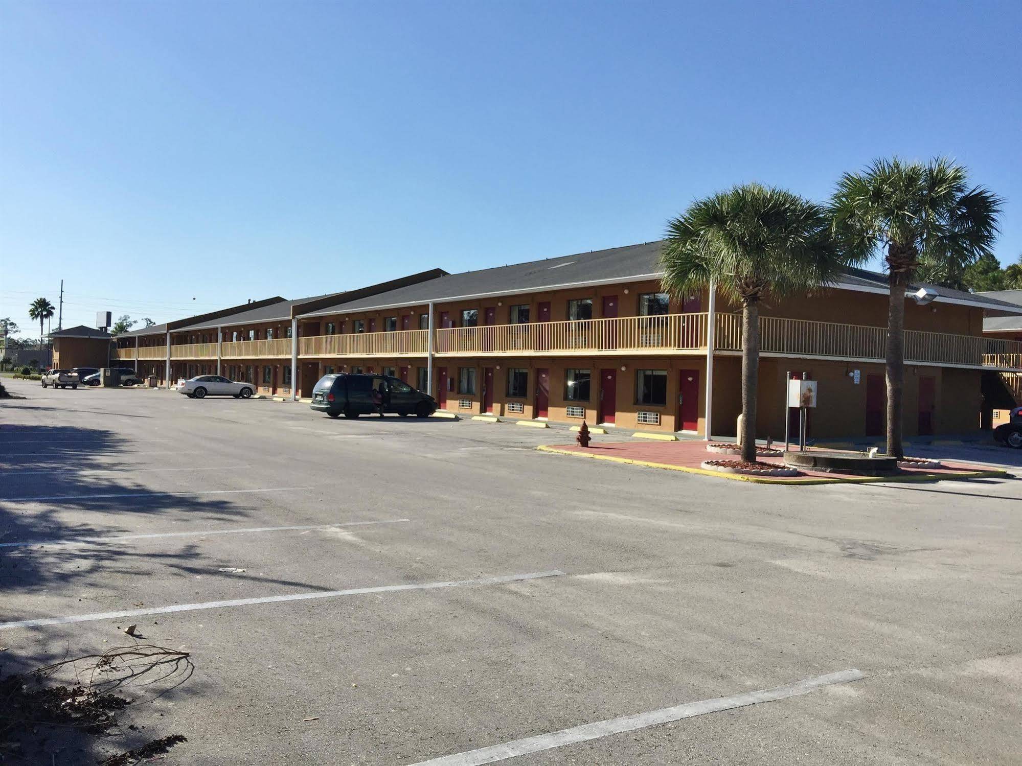 Country Hearth Inn- Kissimmee Dış mekan fotoğraf